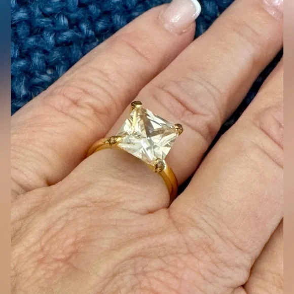 Princess Cut Faux Champagne Morganite Stone Gold Tone Ring - Picture 5 of 5